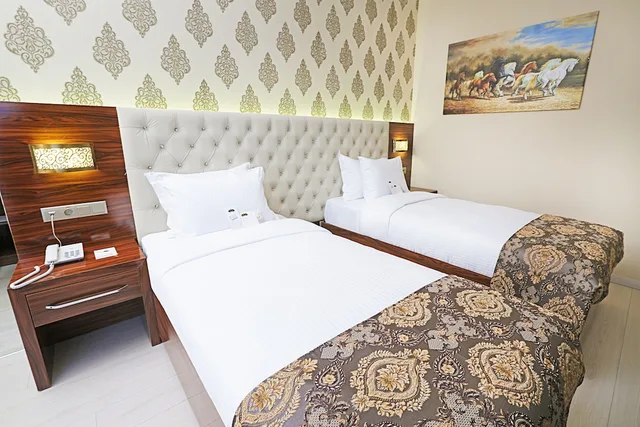 غرفة ديلوكس بسرير مزدوج، World Point Reis Inn Hotel 3/9