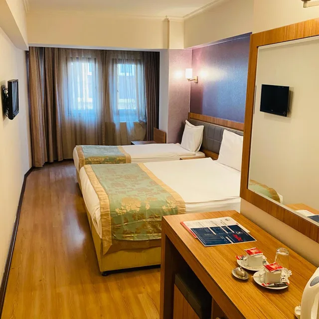 غرفة سوبيريور ثلاثية، Grand Anzac Hotel 7/10