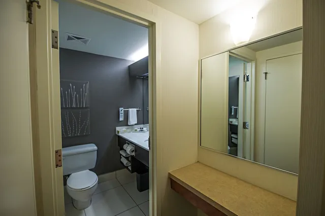 استوديو بسريرين كوين، CAMBRIDGE SUITES HALIFAX HOTEL 6/7