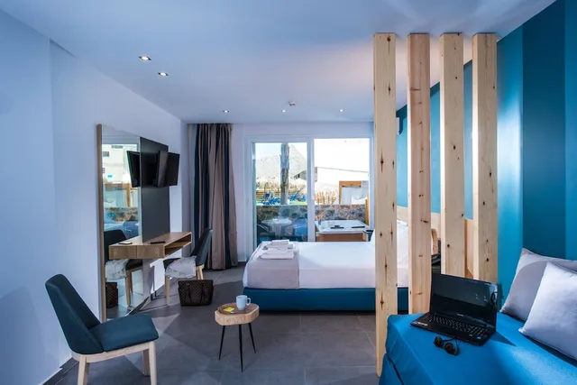 Superior, 1 Double and 1 Single Bed, Outdoor Jetted Tub، Enorme Infinity Beach 7/9