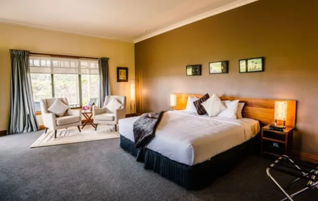غرفة قياسية، Carrington Estate 3/6