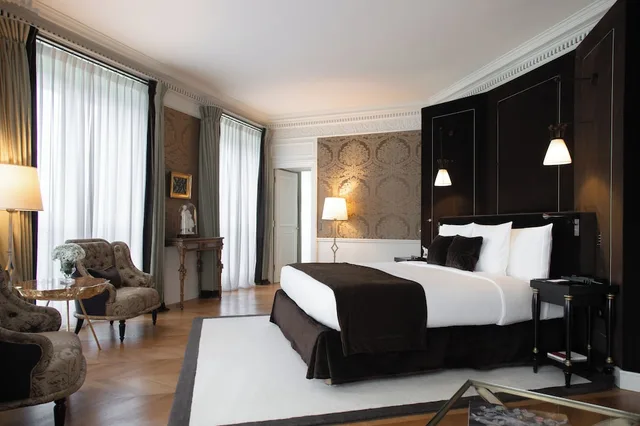 جناح رئاسي بسرير كينج، La Reserve Paris Hotel And Spa 7/10