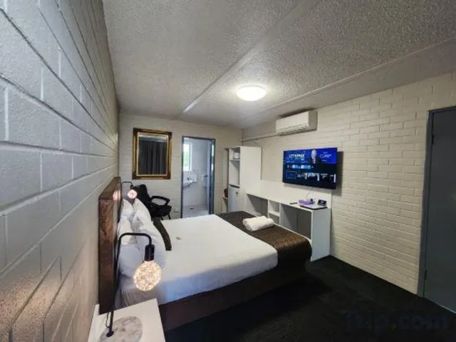 غرفة بسرير كوين، Crest Motor Inn 9/9