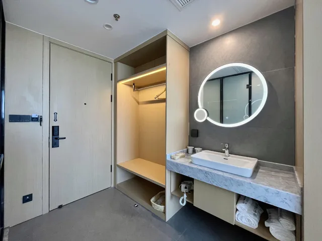 غرفة عائلية بسرير كينج وسرير فردي، GreenTree Inn Xuzhou West District Huohua Shell Hotel 4/4