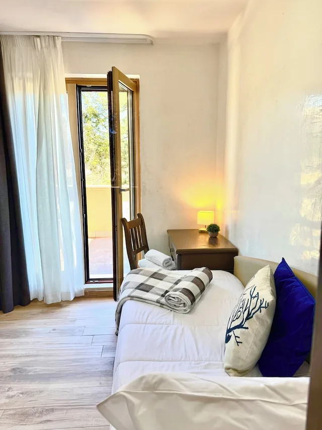 Room, Triple, Murphy Bed, Terrace، Hotel Iris 1/10