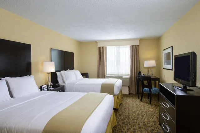 غرفة قياسية بسريرين كوين بإطلالة على النهر، Holiday Inn Express Philadelphia - Penns Landing 4/6