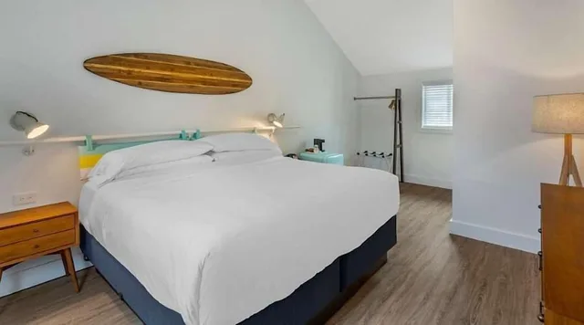 غرفة بسرير كينج بشرفة، The Shore House 1/2