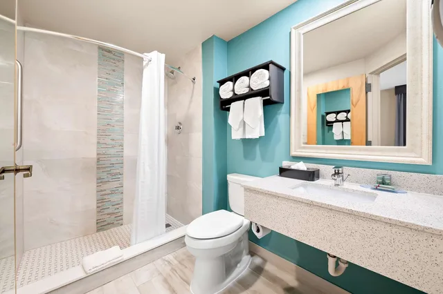 غرفة بسريرين كوين، Best Western Intracoastal Inn 4/4