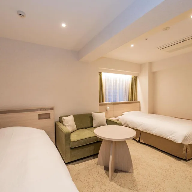 غرفة بسريرين منفصلين في المبنى الرئيسي لذوي الإعاقة، Richmond Hotel Sendai 1/8