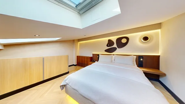 جناح استوديو بريميوم بسرير كينج مع أريكة، Trianon 1/10