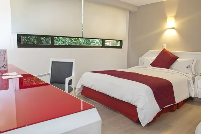غرفة قياسية بسرير كينج، Regente Hotel 2/3
