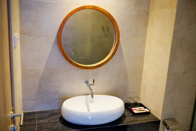 غرفة تنفيذية بسرير مزدوج، Front One Gosyen Hotel Salatiga 8/8