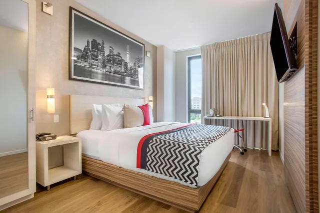 غرفة بسرير كينج، Insignia Hotel An Ascend Hotel Collection Member 2/10