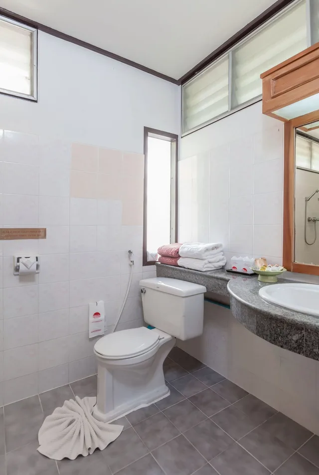 Deluxe, Bungalow, Queen Bed, Sand Sea Resort Railay Beach 5/7
