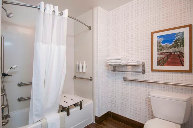 غرفة بسرير كينج لذوي الإعاقة، Hampton Inn West Monroe 5/5