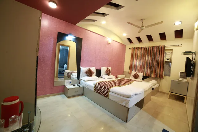 غرفة ديلوكس بسرير كوين، HOTEL VISHRAM 5/8