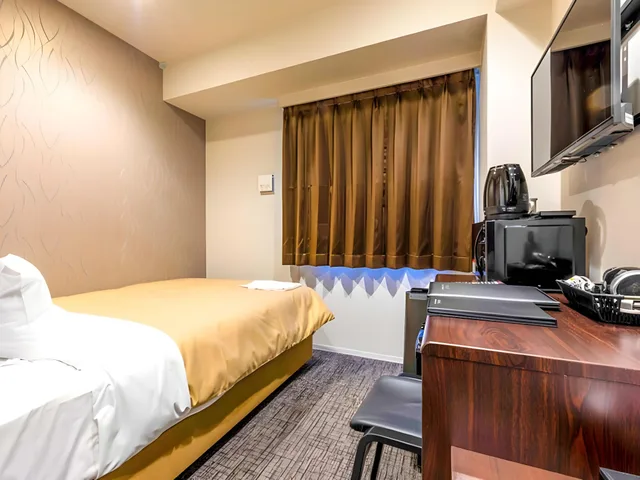 غرفة بسرير فردي للمدخنين، Hotel Livemax Okazaki 1/3