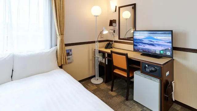 غرفة بسرير مزدوج، TOYOKO INN CHIBA-EKI HIGASHI-GUCHI 9/10