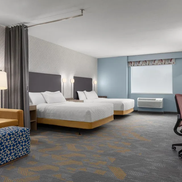جناح استوديو بسرير كينج وسرير كوين لذوي الإعاقة، Home2 Suites by Hilton Woodstock ON 1/3