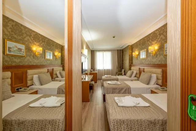 غرفة ثلاثية، Dalan Hotel 4/4