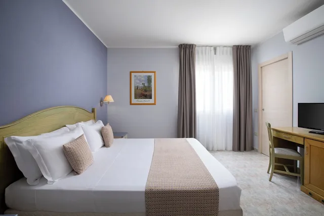 غرفة كلاسيكية بسرير كوين بغرفة نوم واحدة، Hotel Rosa Dei Venti 1/7