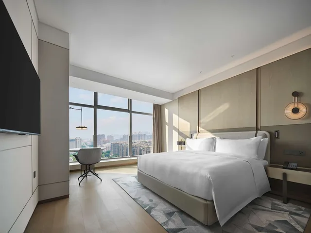 غرفة بسرير كينج، DoubleTree by Hilton Rugao 4/5