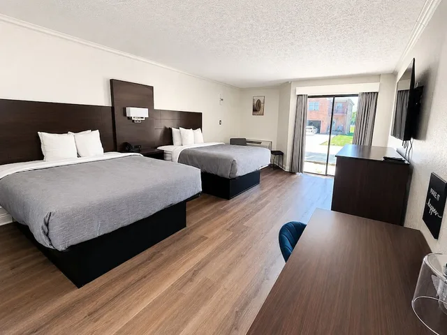 غرفة قياسية بسريرين كوين، Quality Inn Harrodsburg-Danville 4/9