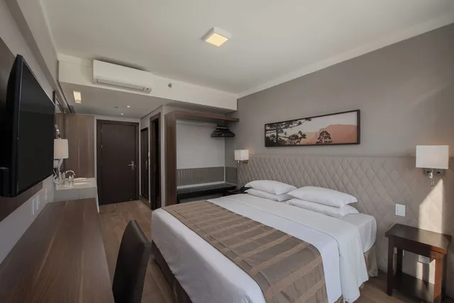 غرفة سوبيريور بسرير مزدوج بإطلالة على المدينة، Prodigy Hotel Gramado 2/4