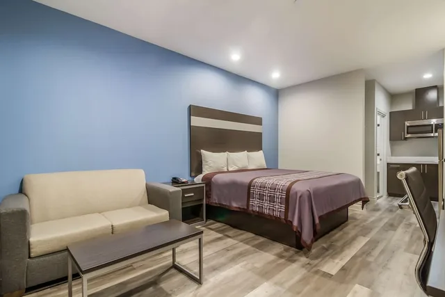 غرفة قياسية بسرير كينج، Studio6 Deer Park, TX 5/10