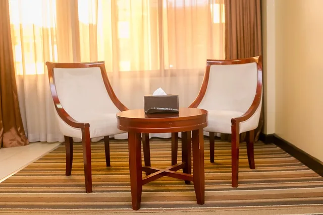 غرفة ديلوكس بسرير كوين، The Clarion Hotel Nairobi 10/10