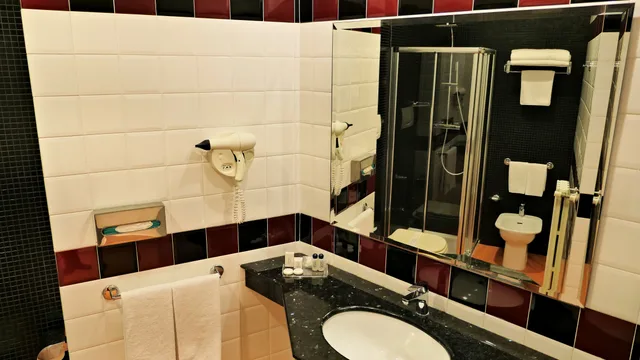 غرفة كومفورت بسرير مزدوج، RADA SIRI HOTEL 9/10