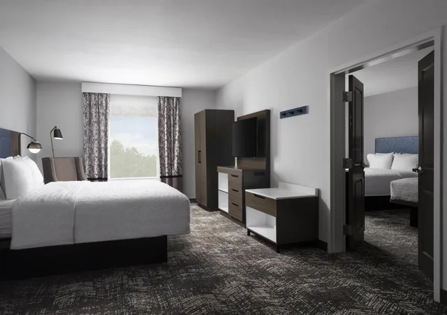 Room, Multiple Beds، Hampton Inn And Suites Dallas Dfw Airport W Sh 183 Hurst 1/3