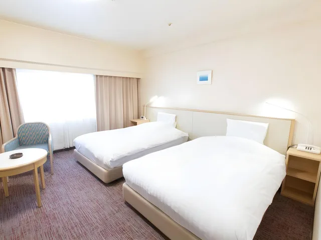 غرفة بسريرين منفصلين للمدخنين، Toyama Chitetsu Hotel 1/1