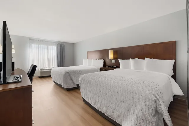 غرفة قياسية بسريرين مزدوجين، Econo Lodge Rockford Casino Area 3/3