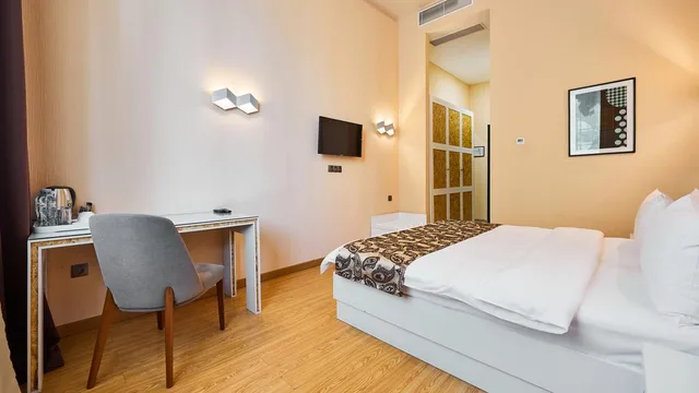 غرفة اقتصادية بسرير مزدوج، Iveria Inn Tbilisi 2/6