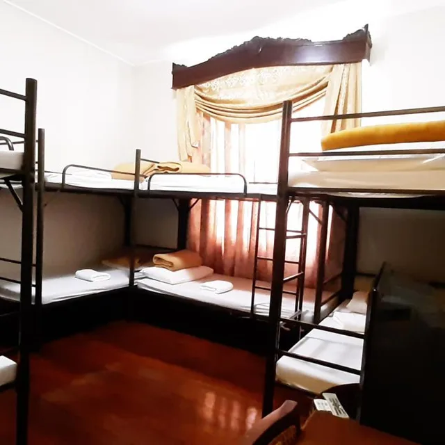 Mixed Dorm, Hotel Salcedo De Vigan 2/4