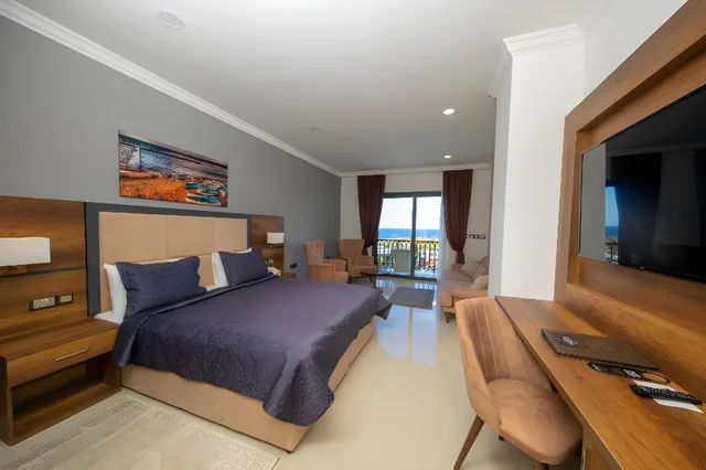 غرفة سوبيريور بسرير مزدوج مع أريكة، Mc Palace Hotel & Spa & Convention 1/1