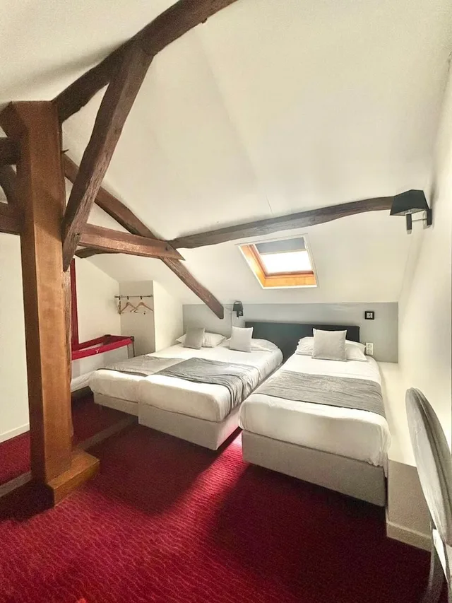 Family, Quadruple, 1 Double and 3 Single Beds، HOTEL SAINT MARTIN 4/8