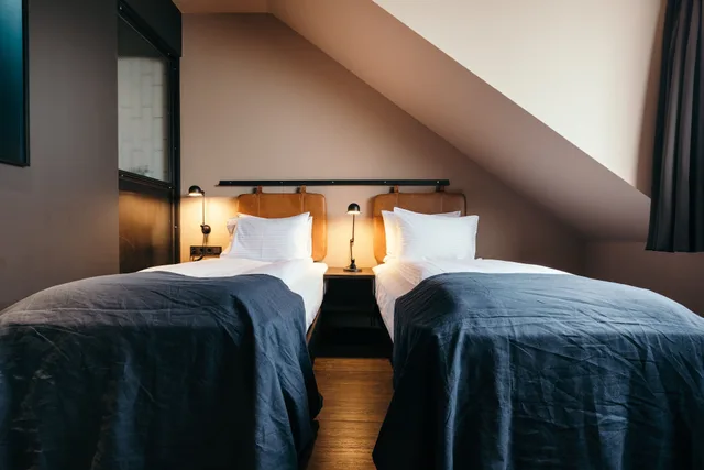 Urban, Queen Bed, Sauna، Exeter Hotel 7/10