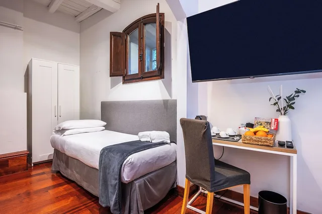 غرفة قياسية ثلاثية بسرير مزدوج، Maison Giulia 6/10