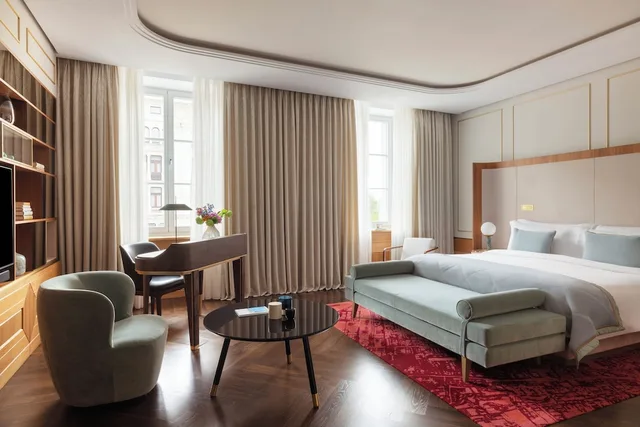Raffles, King Bed، RAFFLES EUROPEJSKI WARSAW 2/10