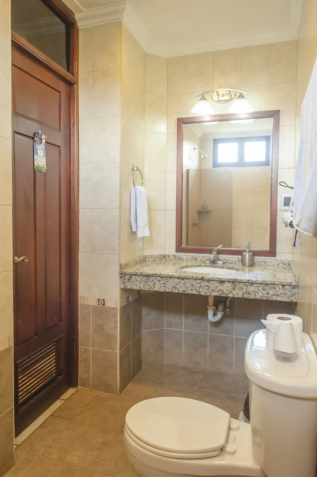 Standard, Double Bed, El Almirante Hotel 4/4