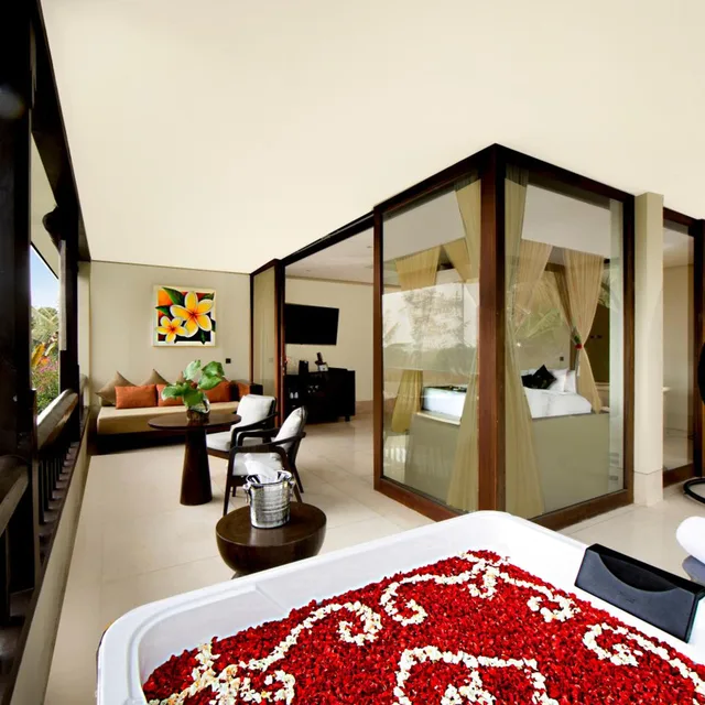 Royal, Sunset, Panoramic, Suite, Hot Tub, Corner، Nandini Jungle by Hanging Gardens 3/6