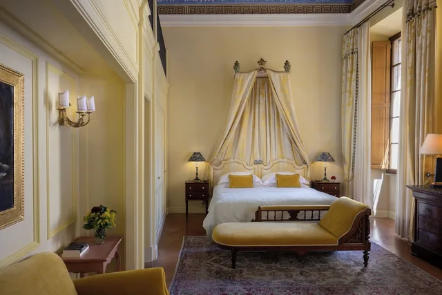 Heritage, Suite, 3 Beds، Grand Hotel Continental Starhotels 7/10
