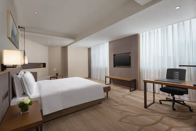 غرفة بريميوم بسرير كينج، Holiday Inn Chengdu Airport 6/8