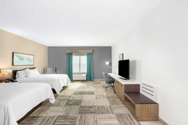 جناح جونيور بسريرين كوين مع أريكة، Hilton Garden Inn Harlingen Convention Center Tx 1/1