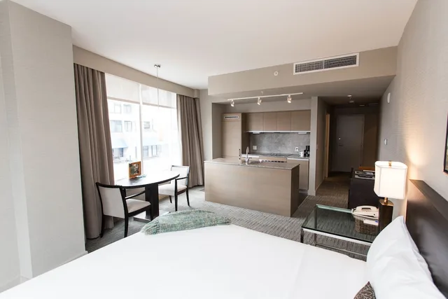Suite, King Bed, Town View، Sidney Pier Hotel & Spa 4/7