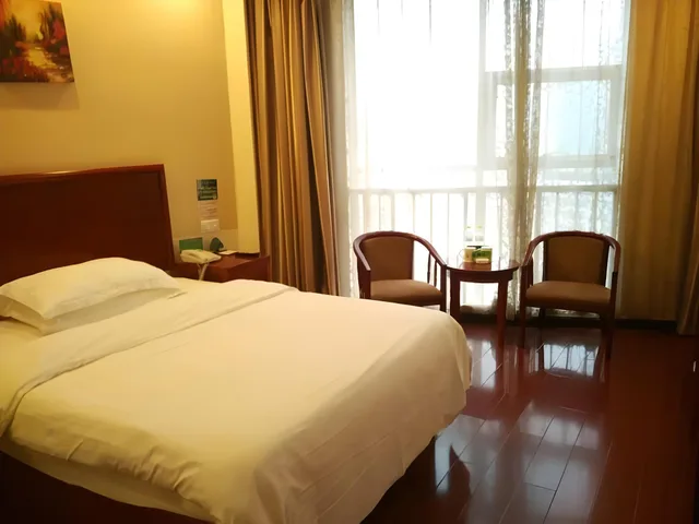 غرفة ديلوكس بسريرين منفصلين، GreenTree Inn Heze CBD Railway Station Wanda Plaza Business Hotel 1/2