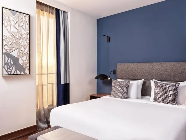 غرفة كلاسيكية، Metropol Palace Hotel 1/6