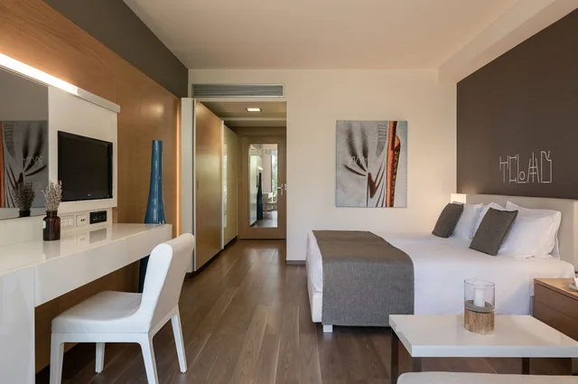 Deluxe, Twin Beds, Shared Pool، Avra Imperial Hotel 5/10